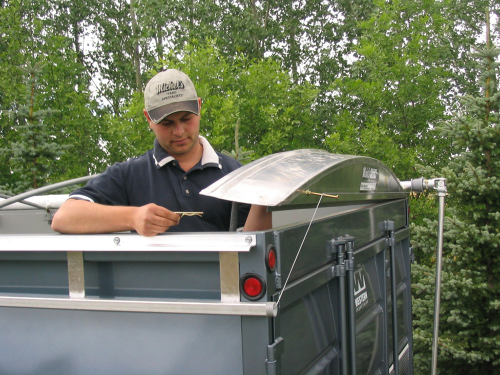 Michel's Electric Roll Tarp